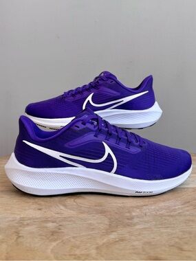 Nike Air Zoom Pegasus 39 Men Size 8 US Turbo Court Purple Running Shoes Sneaker